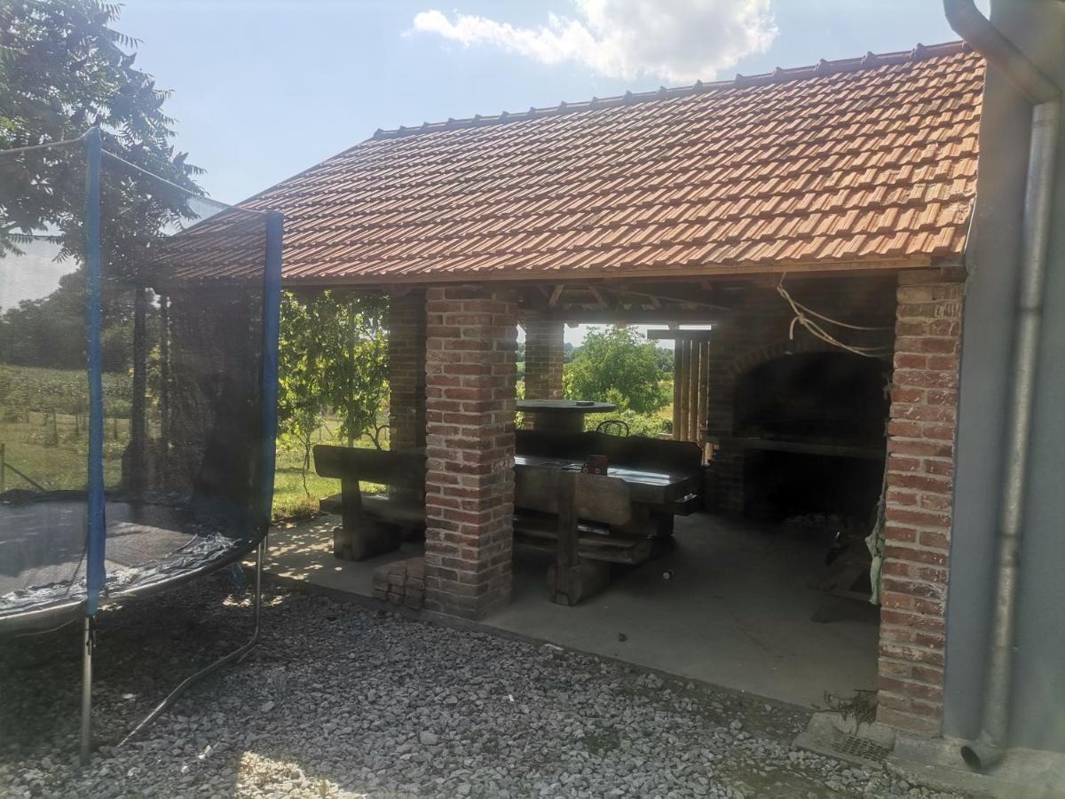 Apartman Sipa Bjelovar Buitenkant foto